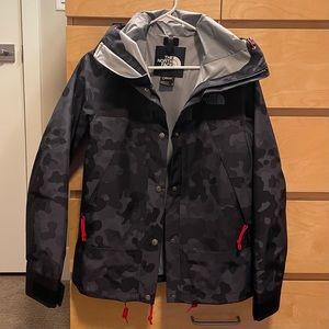 The North Face GORE-TEX 1990 Mountain Jacket